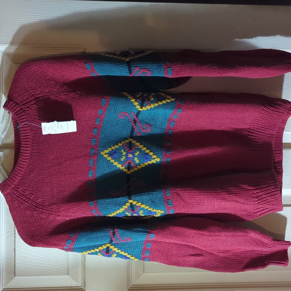 Pasta sweater medium size